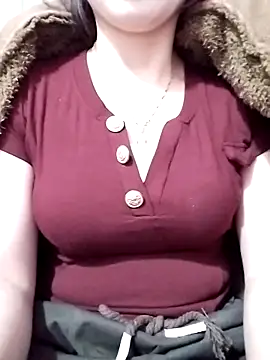 Niramiu online show from November 19, 2025, 2:22 am