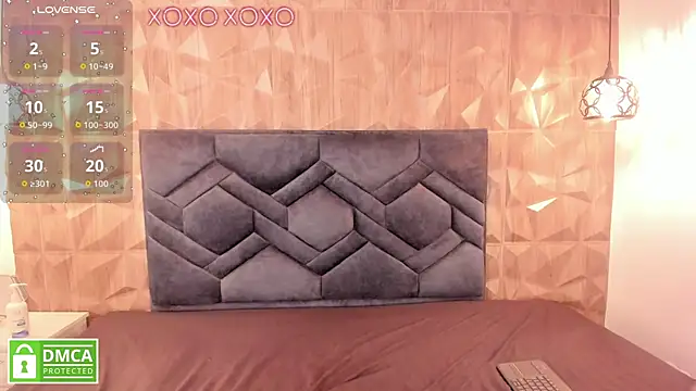 Kiara velvet   online show from January 14, 2026, 8:34 pm