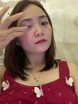 Snapshot of Bana-gibee chatting on December 3, 2025, 3:00 pm Bana-gibee online show from December 3, 2025, 3:00 pm