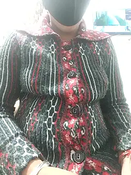 Snapshot of collagesonam chatting on December 16, 2025, 8:07 am collagesonam online show from December 16, 2025, 8:07 am