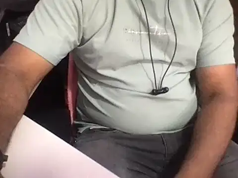 KingCobra 07 online show from March 21, 2026, 4:03 am