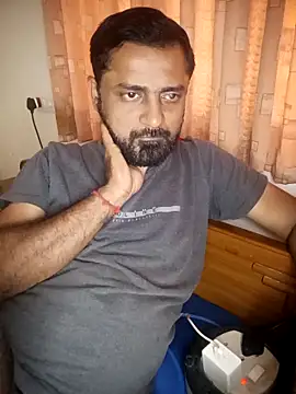 Snapshot of RubyEntity chatting on December 15, 2025, 2:50 am RubyEntity online show from December 15, 2025, 2:50 am