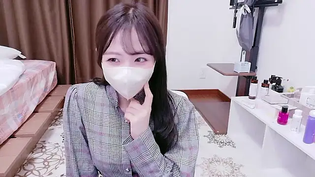 Snapshot of -aotan- chatting on November 25, 2025, 10:37 am -aotan- online show from November 25, 2025, 10:37 am