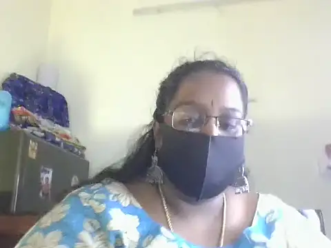 hootypriya online show from July 20, 2026, 11:56 am