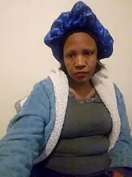 Mommy Sienna online show from April 29, 2026, 7:53 pm