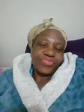 Mommy Sienna online show from December 15, 2025, 12:49 am