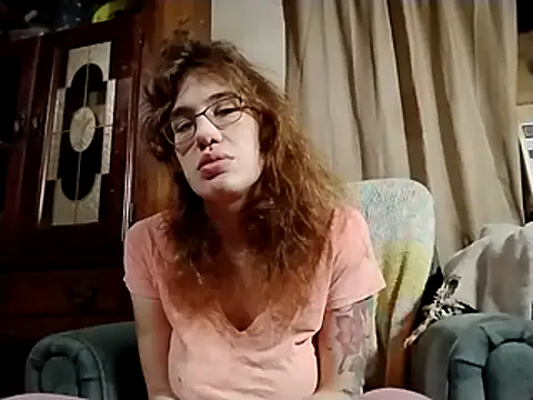 Snapshot of Harley_and_The_Joker chatting on November 26, 2025, 11:38 pm Harley and The Joker online show from November 26, 2025, 11:38 pm