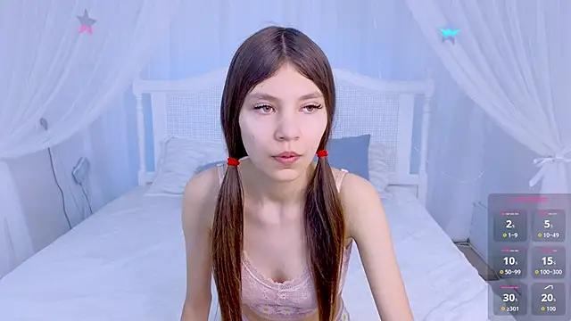 Little  Lunaa online show from May 24, 2026, 9:20 am