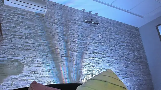 BellaNoir  online show from January 19, 2026, 5:55 am