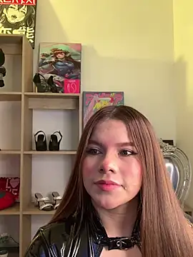 violettabond online show from July 11, 2026, 1:22 pm