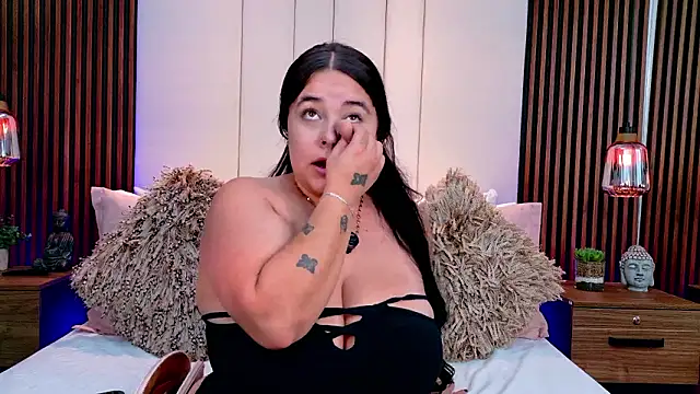 CameronJonnes online show from February 2, 2026, 8:08 pm