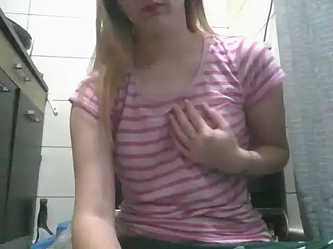 Snapshot of dirty_sasha00 chatting on December 2, 2025, 3:52 am dirty sasha00 online show from December 2, 2025, 3:52 am