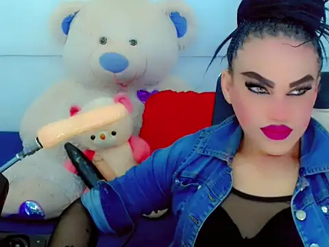 NharaBigCock online show from December 15, 2025, 4:13 pm