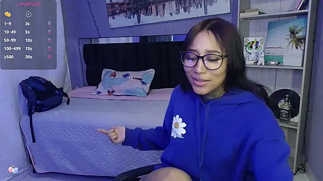 lyam ebony  online show from November 15, 2025, 9:08 pm