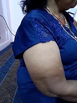 Snapshot of savithasree chatting on February 24, 2026, 4:08 pm savithasree online show from February 24, 2026, 4:08 pm