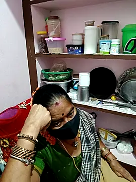 Snapshot of savithasree chatting on March 19, 2026, 4:18 pm savithasree online show from March 19, 2026, 4:18 pm