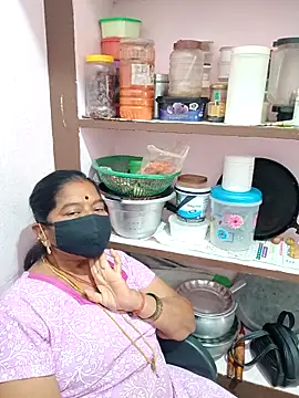 Snapshot of savithasree chatting on March 15, 2026, 11:39 am savithasree online show from March 15, 2026, 11:39 am