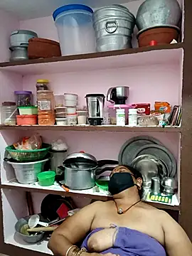 Snapshot of savithasree chatting on March 12, 2026, 11:42 pm savithasree online show from March 12, 2026, 11:42 pm