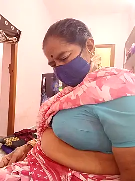 Snapshot of savithasree chatting on March 22, 2026, 5:43 am savithasree online show from March 22, 2026, 5:43 am