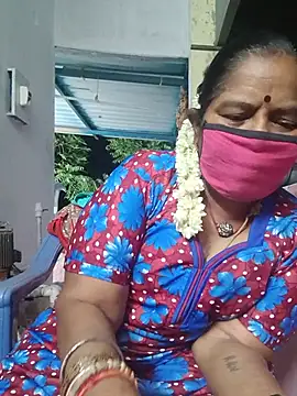 Snapshot of savithasree chatting on July 1, 2026, 4:29 pm savithasree online show from July 1, 2026, 4:29 pm