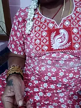 Snapshot of savithasree chatting on February 25, 2026, 4:40 pm savithasree online show from February 25, 2026, 4:40 pm