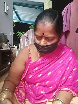 Snapshot of savithasree chatting on May 15, 2026, 5:22 pm savithasree online show from May 15, 2026, 5:22 pm