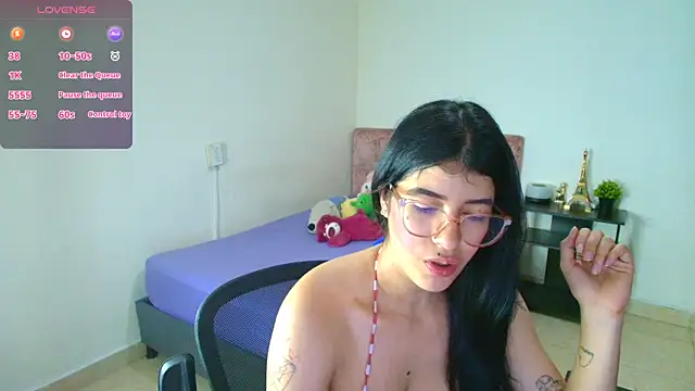 Snapshot of Kassandra_0304 chatting on March 6, 2026, 1:22 am Kassandra 0304 online show from March 6, 2026, 1:22 am