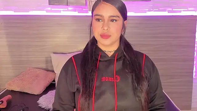 Snapshot of Taylor_walton chatting on February 6, 2026, 12:12 pm Taylor walton online show from February 6, 2026, 12:12 pm