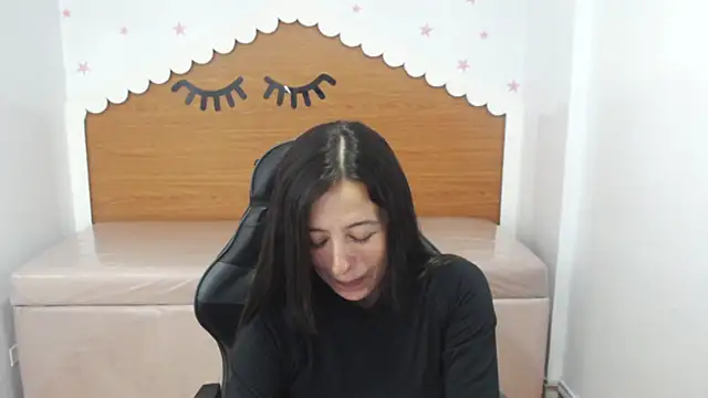 scarlett percy t online show from February 24, 2026, 7:48 pm