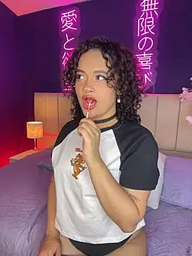  sarahRose online show from February 24, 2026, 4:35 am