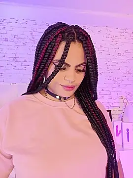 April Kay online show from November 17, 2025, 3:32 am