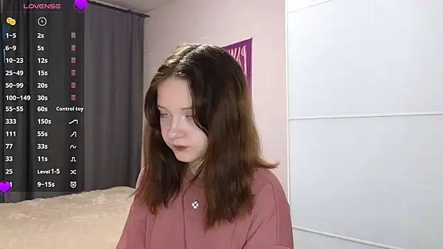 AlissaGerardo online show from April 23, 2026, 1:24 pm