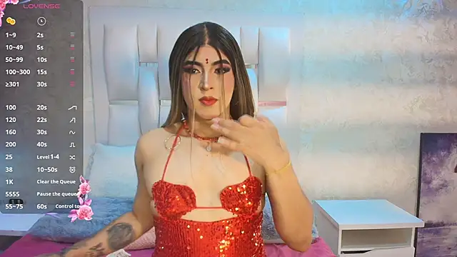 camii raux online show from February 10, 2026, 4:11 am