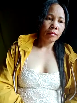 Snapshot of Ana_hoa chatting on July 2, 2026, 7:47 am Ana hoa online show from July 2, 2026, 7:47 am
