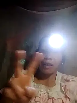 Snapshot of Ana_hoa chatting on July 17, 2026, 9:34 pm Ana hoa online show from July 17, 2026, 9:34 pm