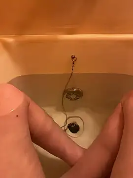 houkeiboy78 online show from December 21, 2025, 10:06 am