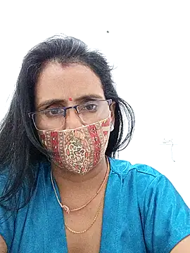 sanjana077 online show from February 28, 2026, 1:22 pm