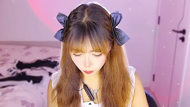 Snapshot of Tiantian-Quan chatting on November 8, 2025, 12:42 pm Tiantian-Quan online show from November 8, 2025, 12:42 pm