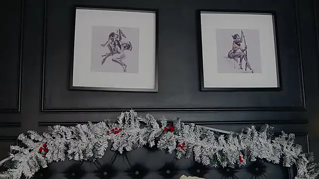 Ruby de Cherry online show from December 15, 2025, 12:33 pm