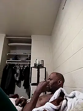 Snapshot of SITHANDRAH chatting on March 1, 2026, 11:54 am SITHANDRAH online show from March 1, 2026, 11:54 am