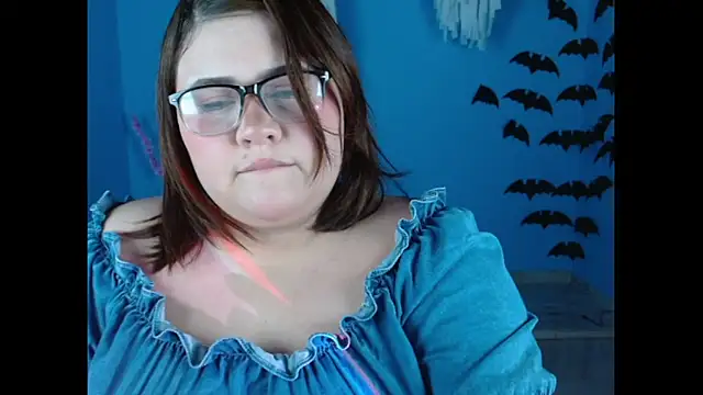 Snapshot of Nyaa_samantha chatting on November 7, 2025, 6:51 am Nyaa samantha online show from November 7, 2025, 6:51 am