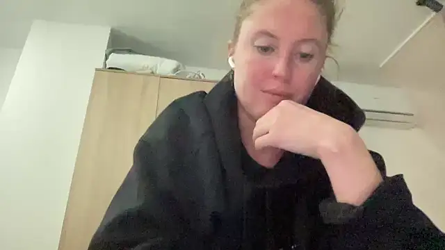 Ameli8 online show from November 21, 2025, 6:40 pm