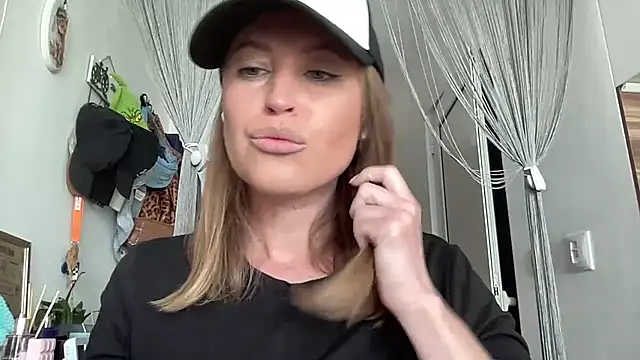 Ameli8 online show from May 2, 2026, 9:58 am