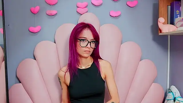 Snapshot of luci_miller chatting on June 20, 2026, 4:06 am luci miller online show from June 20, 2026, 4:06 am