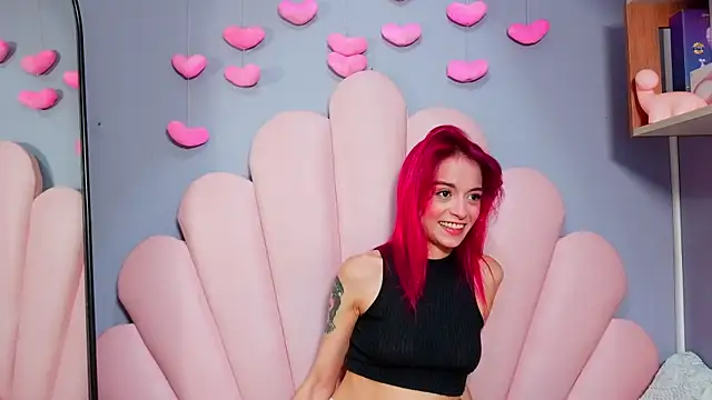 Snapshot of luci_miller chatting on May 8, 2026, 3:21 am luci miller online show from May 8, 2026, 3:21 am