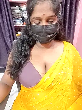 Keerthee  online show from November 10, 2025, 11:59 am