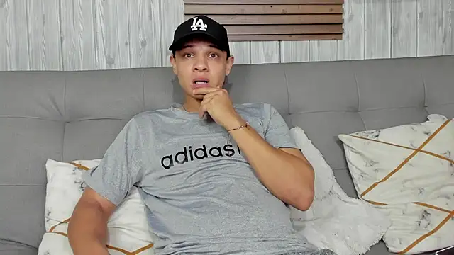 Snapshot of Belamiramill chatting on November 5, 2025, 4:54 pm Belamiramill online show from November 5, 2025, 4:54 pm