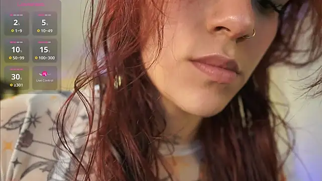 TessaaFox online show from December 17, 2025, 11:48 am