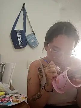 mr arte online show from November 24, 2025, 2:50 pm