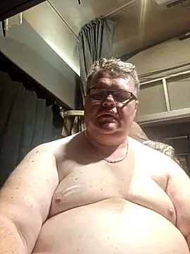 Grase44 online show from December 3, 2025, 6:07 pm